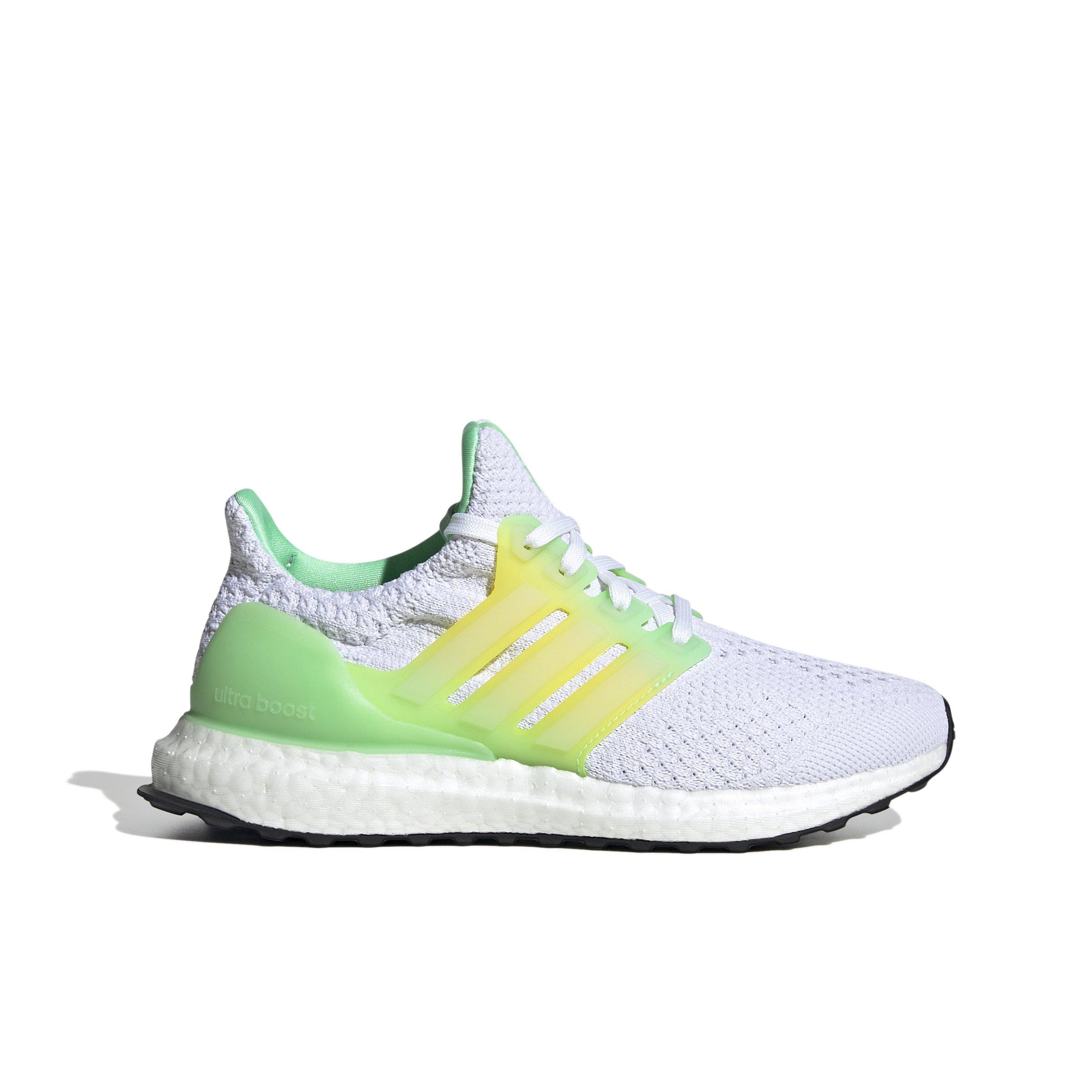 Girls ultraboosts on sale